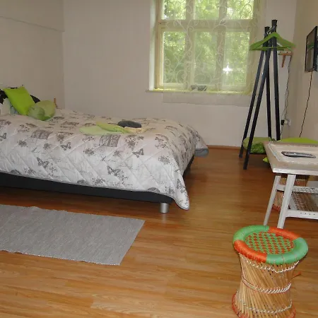 Na Statku S Konmi Apartmán *